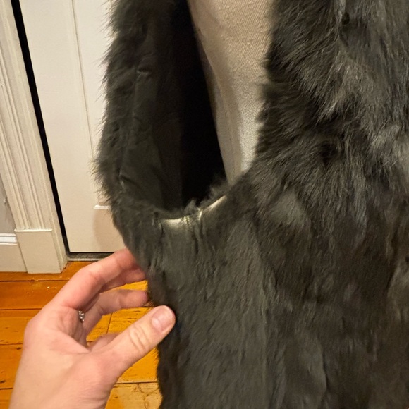 Adrienne Landau Green 💯  real Fur Vest - Picture 5 of 10